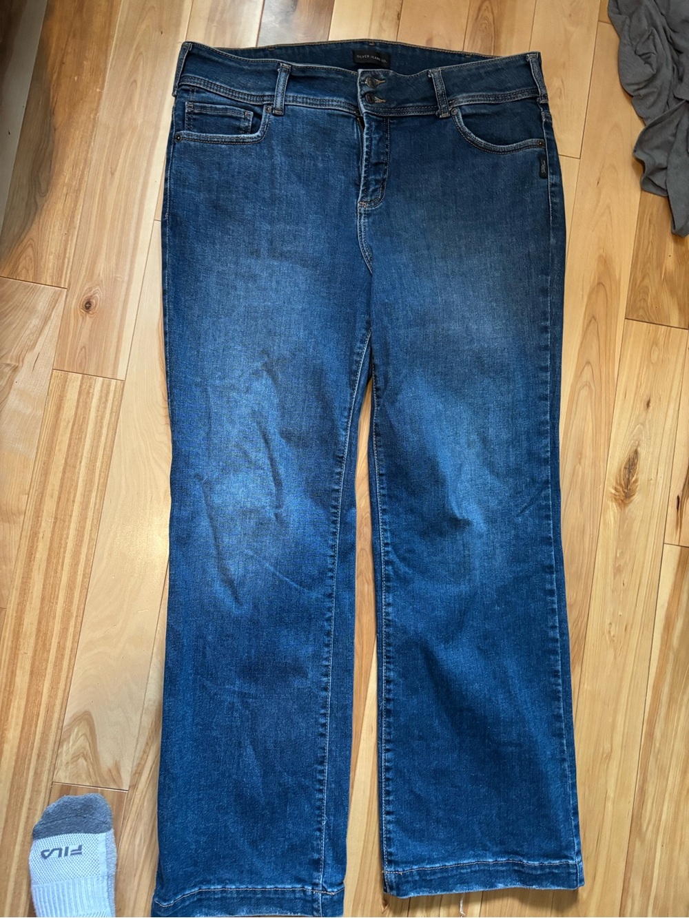 Silver Jeans Women's Dark Blue Flare Jeans